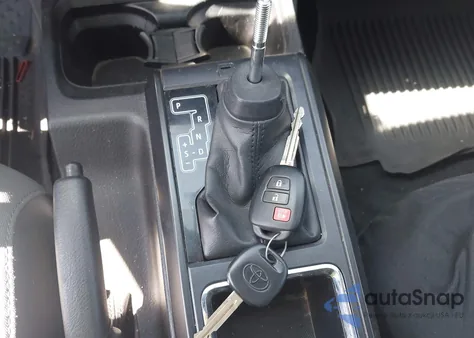 2017 Toyota Tacoma Sr V6 from USA, damaged, VIN 3TMCZ5AN6HM082108